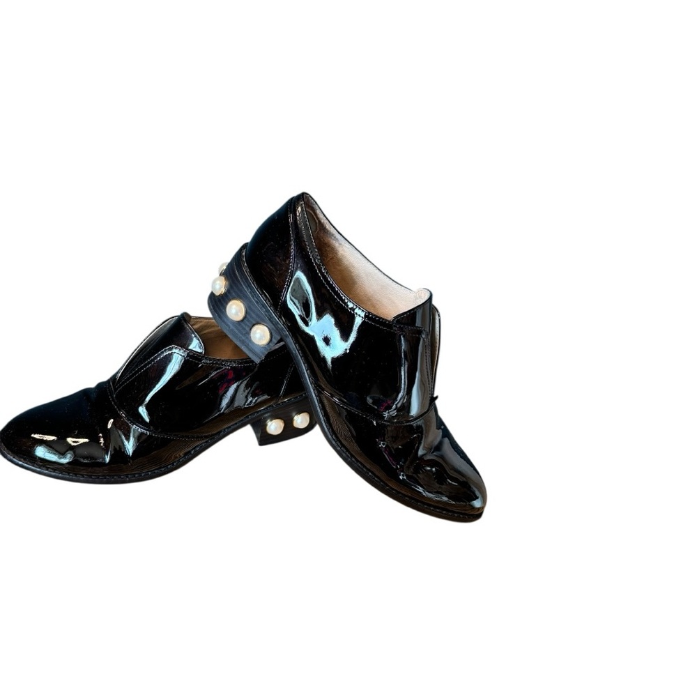 Louise et Cie Lo-Franley Patent Leather Loafer Size 8/38 Black Faux Pearls